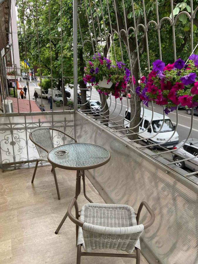 75 Katerynyns'Ka Street Apartment Odessa Luaran gambar